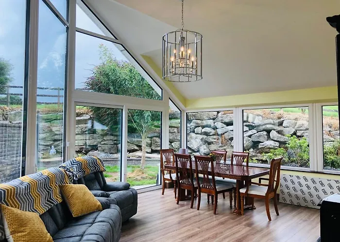 Сasa de vacaciones 3 Bedroomed House Minutes' Walk From Town Kenmare