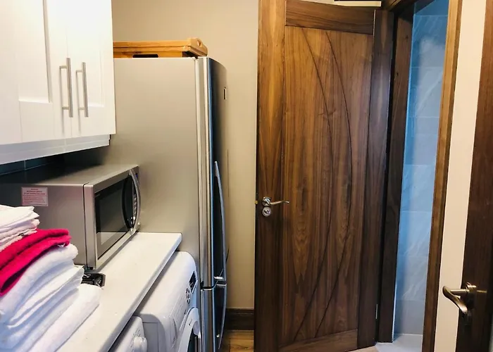 3 Bedroomed House Minutes' Walk From Town